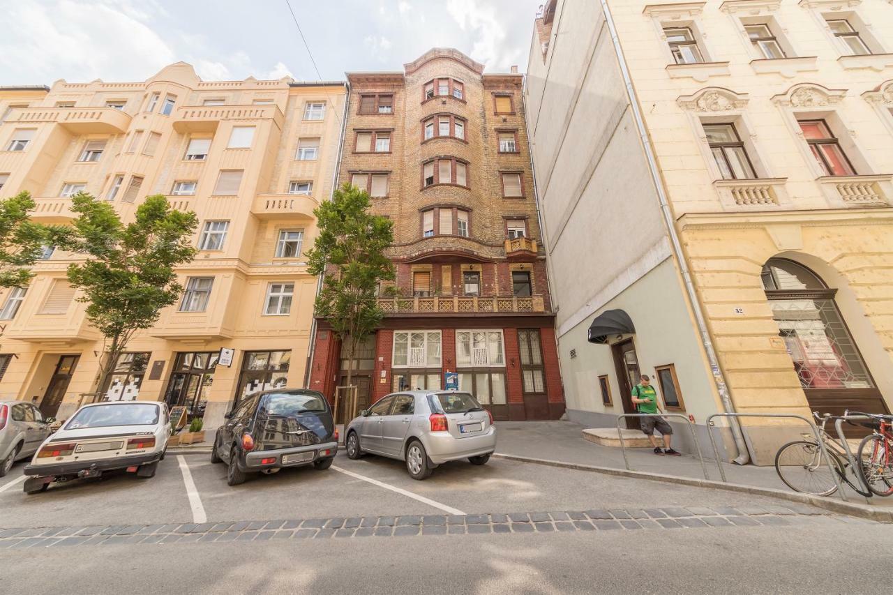 Saffron Apartment Budapest Luaran gambar